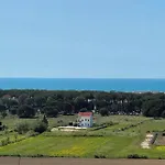 Bellavista 펜션 *